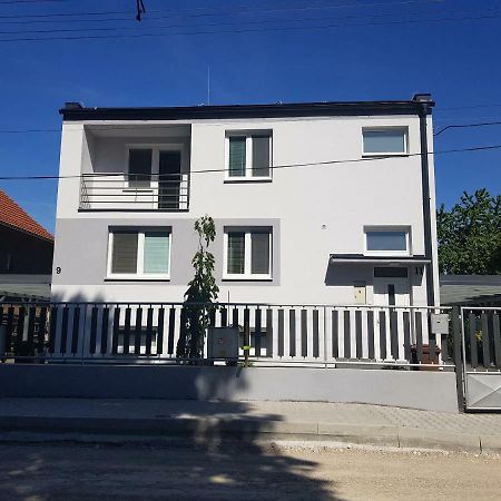 Vip Apartmany Zabnik Prievidza Zewnętrze zdjęcie