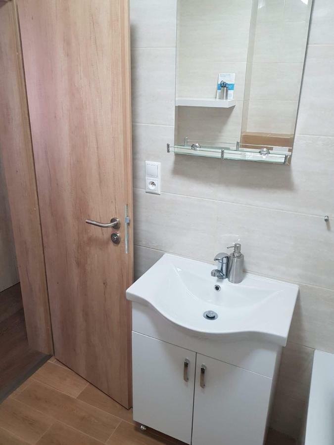 Vip Apartmany Zabnik Prievidza Zewnętrze zdjęcie